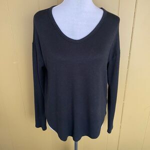 Gap women S scoopneck longsleeve oversize fit lightweight sweater black